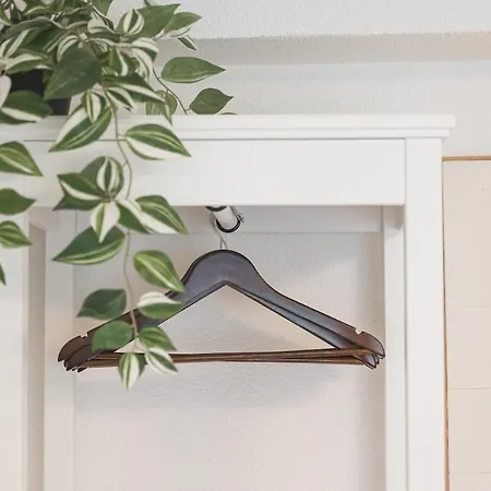 דירה Black Forest Flower *