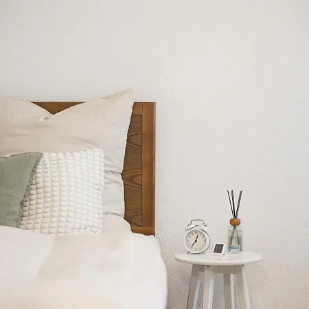 Black Forest Flower باد ويلباد